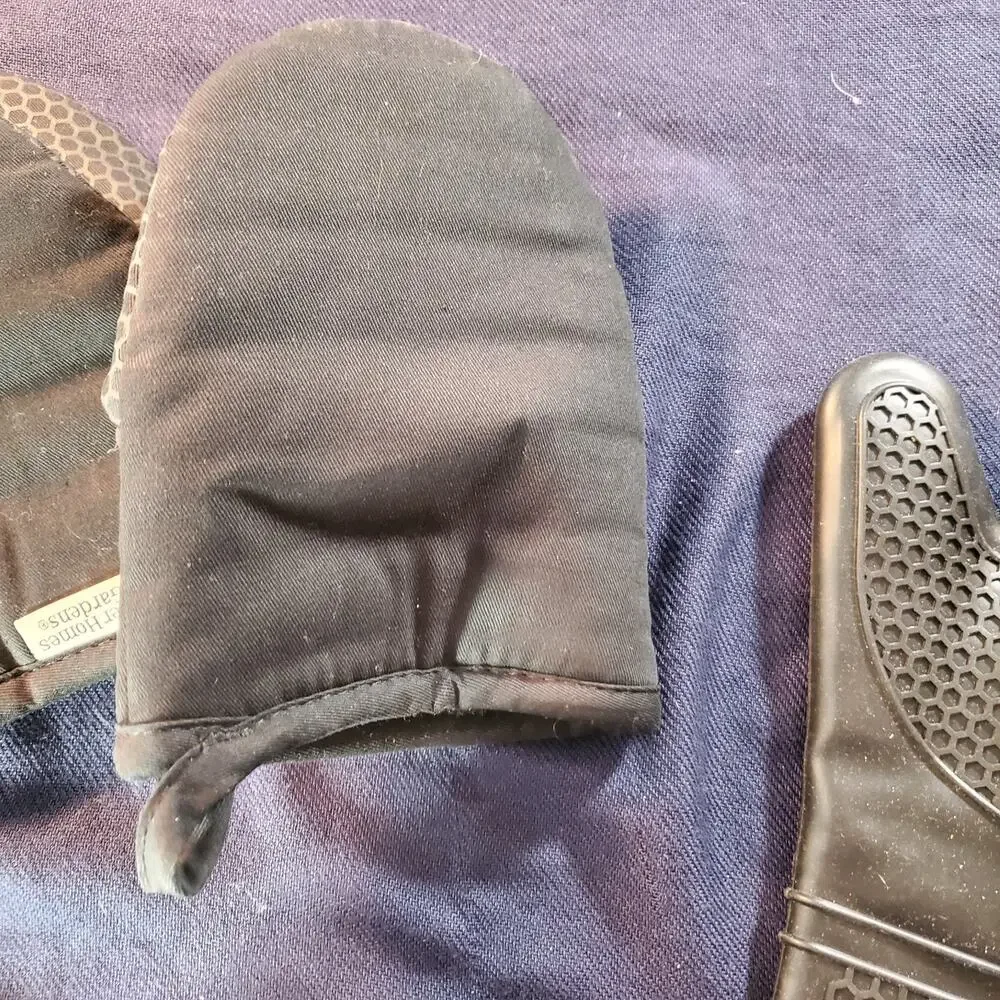 Better Homes & Gardens Oven Mitts Set of 4 Heat Resistant Kitchen Potholders NEW